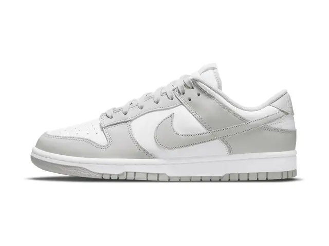 Nike Dunk Low Retro in white and grey fog